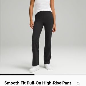 Size 6 basically new Smooth fit pull-on-high rise pant 🖤